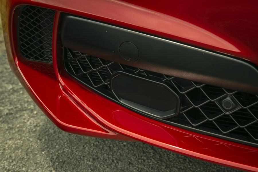 Детали экстерьера Alfa Romeo Stelvio Quadrifoglio (949) 2020 года  (UK) (фото 28 из 37)